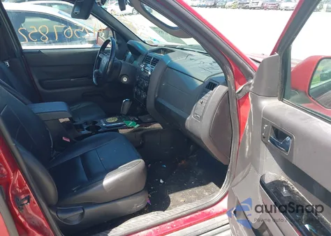 2010 Ford Escape Limited z USA, uszkodzony, nr VIN 1FMCU0EG1AKC64661